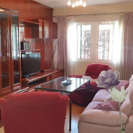 Casa Con Encanto Junto A La Mezquita Con Cochera